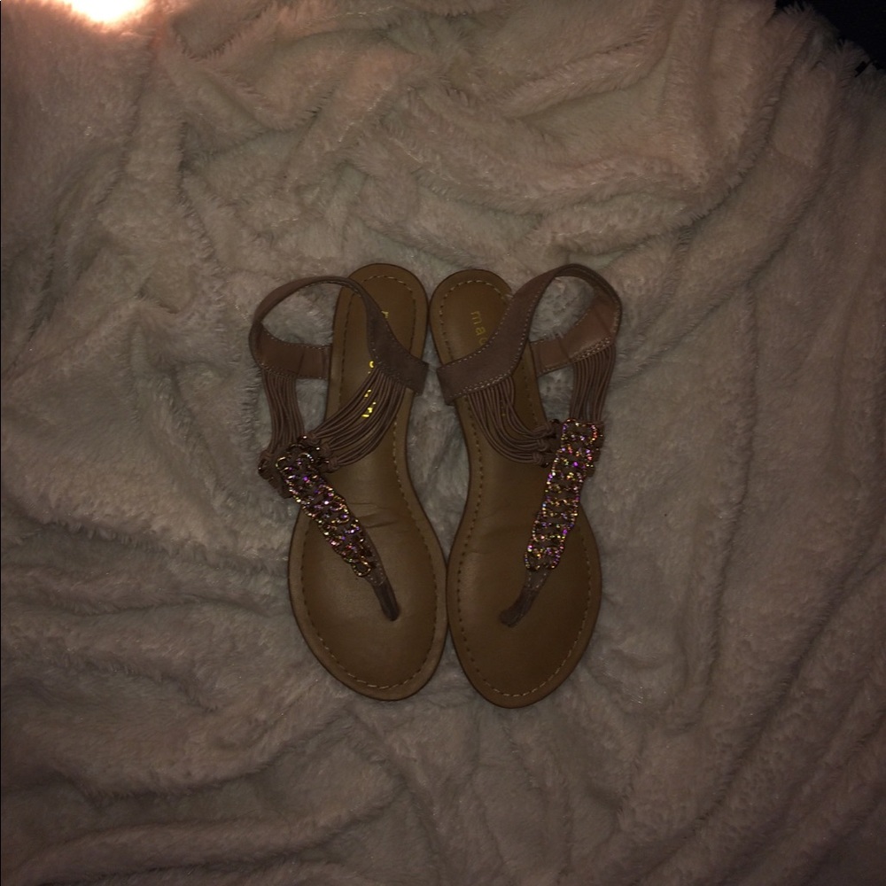 sandals - Picture 2 of 2